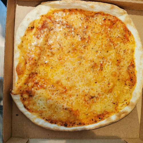 Take Away Grill & Pizza "Tjugonian" Open Times