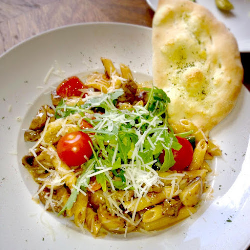 Opinii despre Pizzeria Arena în Norrtälje - Gastronomi och hotellverksamhet