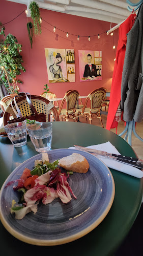 Herman's Bistro - Gastronomi och hotellverksamhet