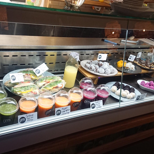 Lets take a break - Gastronomi och hotellverksamhet