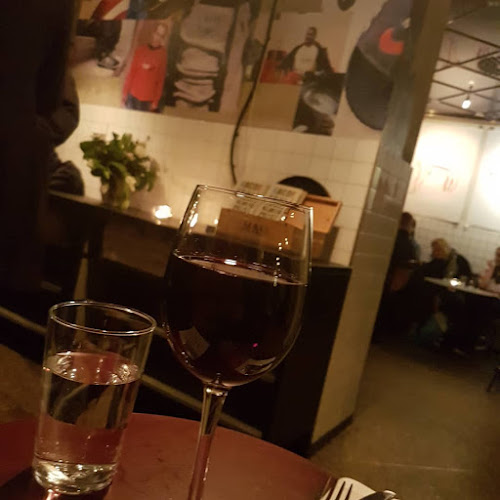 Taverna Brillo Open Times