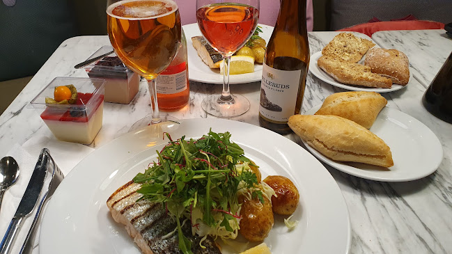 Laxbutiken Ljungskile Open Times