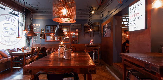 DINÉ Burgers Phone number