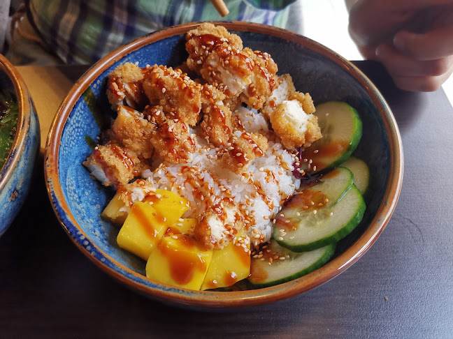 Moi Sushi & Poké Bowl - Gastronomi och hotellverksamhet
