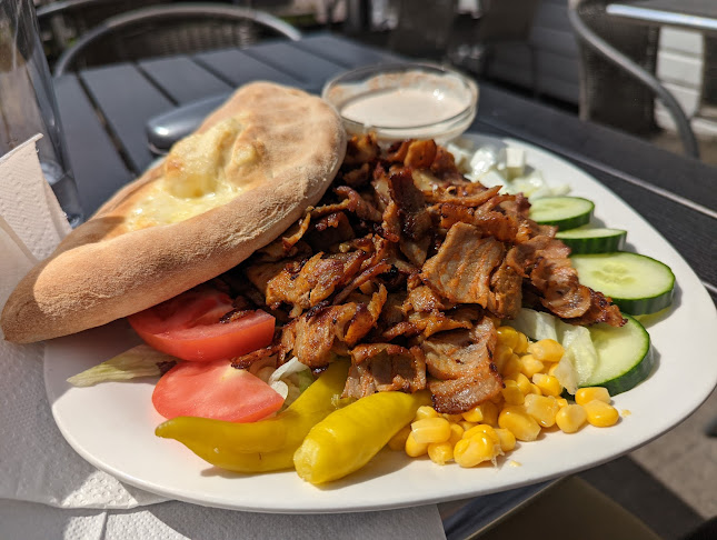 Opinii despre Pizzeria Roma în Kalmar - Gastronomi och hotellverksamhet