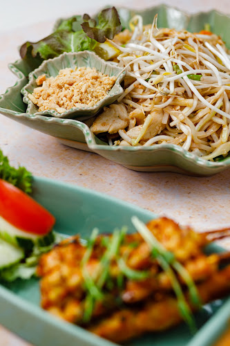 GinnDee Sushi & Wok - Gastronomi och hotellverksamhet