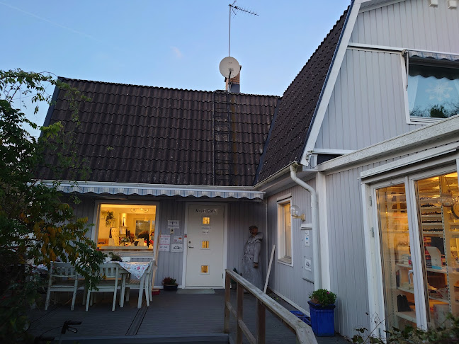 Majas Klostercafé - Listerby