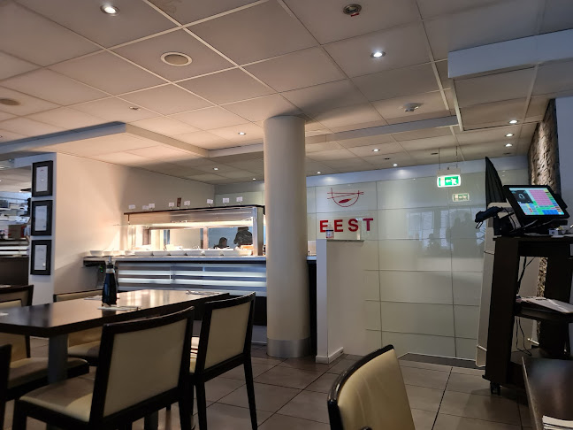 Mary Wong - Gastronomi och hotellverksamhet