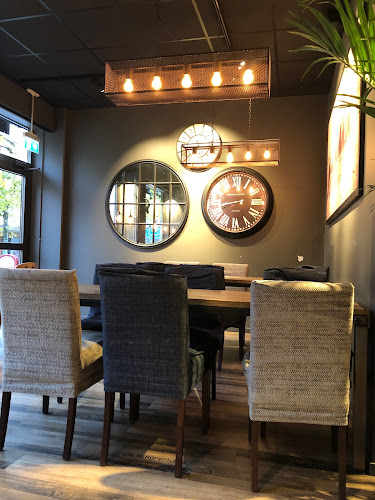 Espresso House Vänersborg - Gastronomi och hotellverksamhet