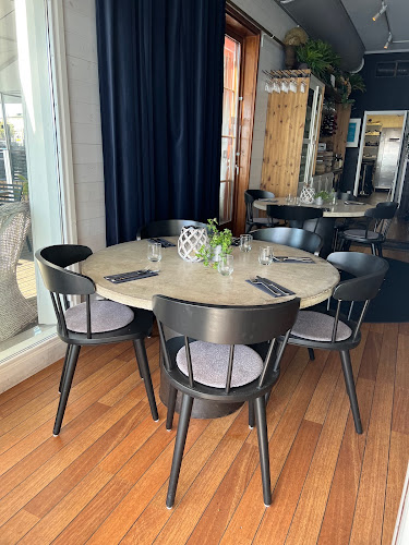 Barbord Kök & Bar - Gastronomi och hotellverksamhet