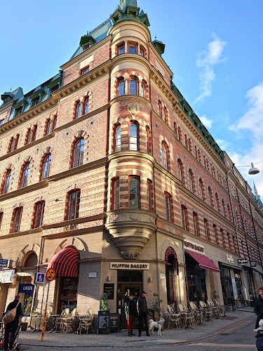 Muffin Bakery - Gastronomi och hotellverksamhet