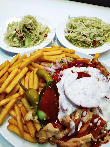 Restaurang Pingvin Pizzeria - Gastronomi och hotellverksamhet