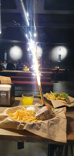 Comentarii opinii despre Shady Burgers