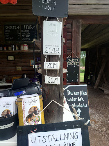 Kafé Nyfiket - Gastronomi och hotellverksamhet