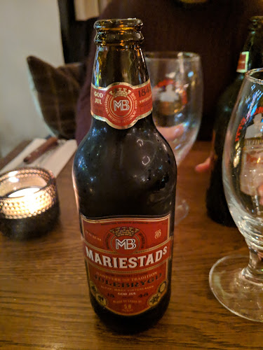 Gustav Adolf - Gastronomi och hotellverksamhet