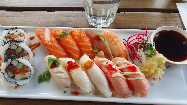 Reviews of Red Ninja Sushibar in Stockholm - Gastronomi och hotellverksamhet