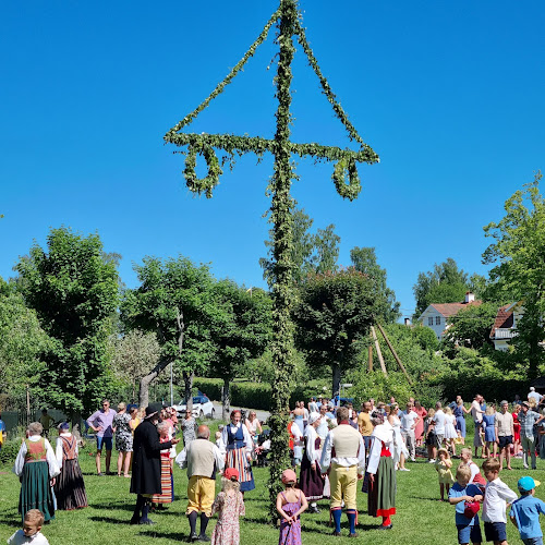 Resarö Paviljong - Gastronomi och hotellverksamhet
