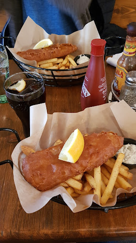 Comentarii opinii despre Lock, Hop & Barrel Brewery Restaurant