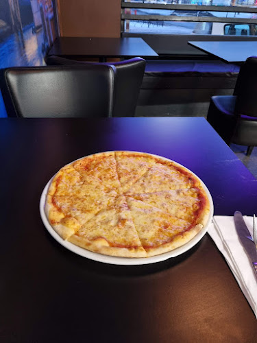 Pizzeria Arena Döner Kebab Phone number