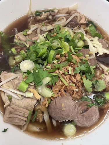 Namaoi's Thaikök - Gastronomi och hotellverksamhet