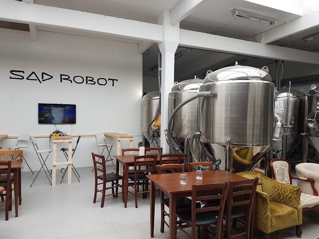 Sad Robot Brewing - Gastronomi och hotellverksamhet