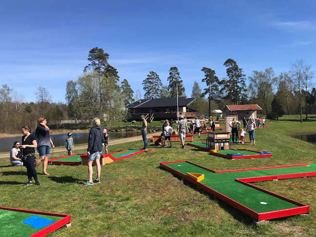 Comments and reviews of Nicola’s Café Bäckavattnet