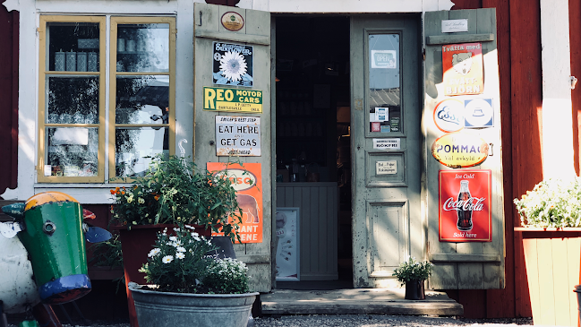 Systrarna Skogströms Lantcafé