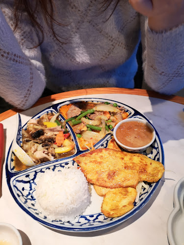 Opinii despre Suriyothai Restaurang i Ljungby în Ljungby - Gastronomi och hotellverksamhet