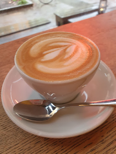 Comentarii opinii despre Kaffebar