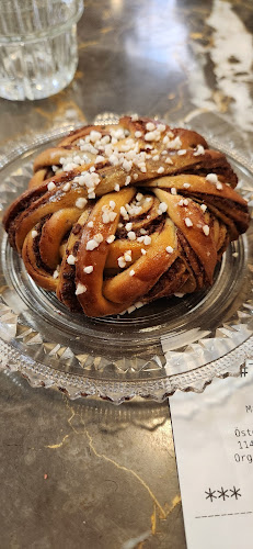 Paulas - Gastronomi och hotellverksamhet