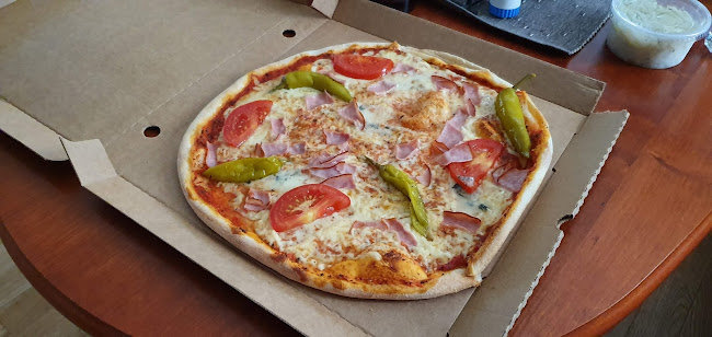 Kungs Pizzeria & Restaurang - Gastronomi och hotellverksamhet