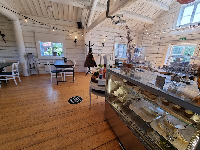 Comentarii opinii despre Isboden