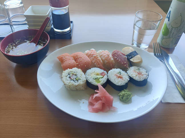 Bräcke Sushi Open Times