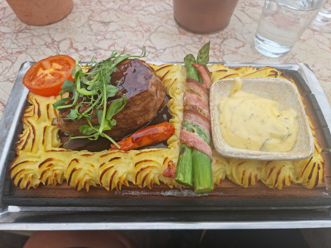 Plaza Restaurang & Bar