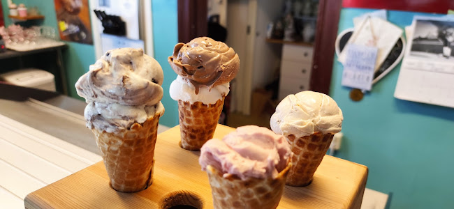 Reviews of Glassbaren in Bräcke - Gastronomi och hotellverksamhet