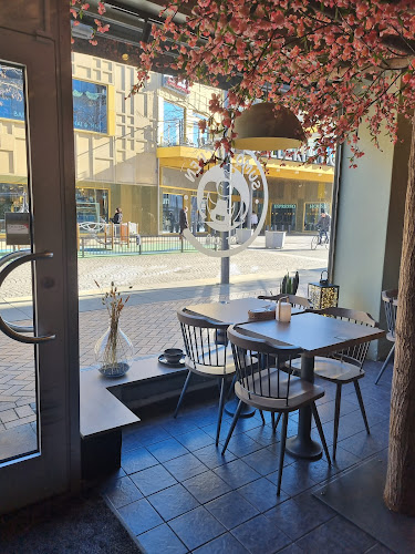 Opinii despre Sumo Kitchen Kristianstad în Kristianstad - Gastronomi och hotellverksamhet