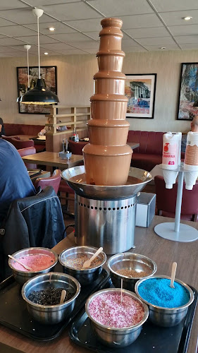 Eataliano & Asian - Restaurang Mjölby Open Times