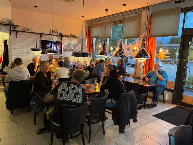 Husman's Bar & Bistro - Hässelby