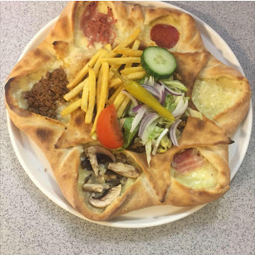 Palaia restaurang Pizzeria - Sandviken