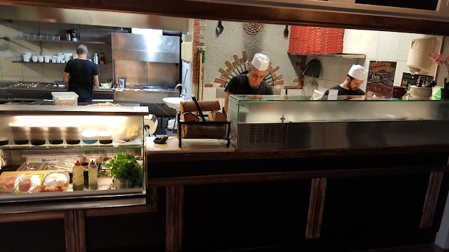 Restaurang Pappa Ninmari Katrineholm Open Times