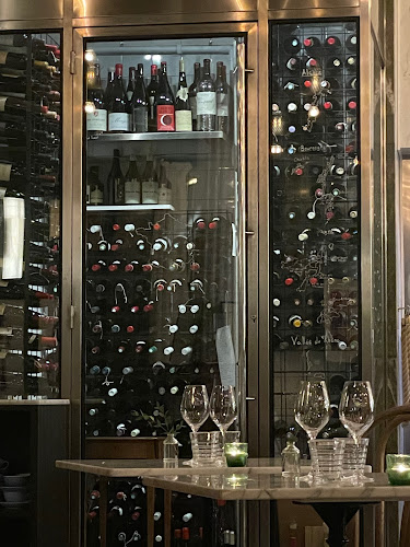 The Sparrow Bistro - Gastronomi och hotellverksamhet