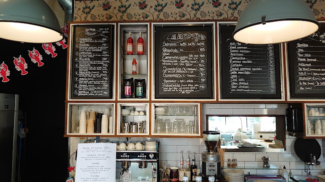 Comentarii opinii despre Två Systrar på Vapnögatan 2