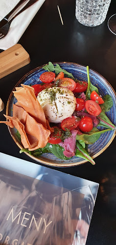 Comentarii opinii despre Storgatan 18