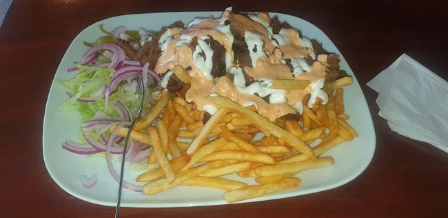 Pizza House Latife - Gastronomi och hotellverksamhet