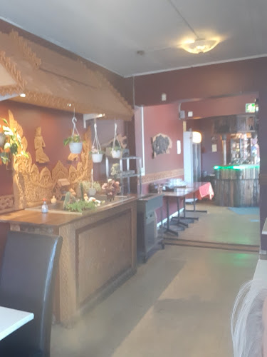 Opinii despre Restaurang Åmåls Thai Kök în Åmål - Gastronomi och hotellverksamhet