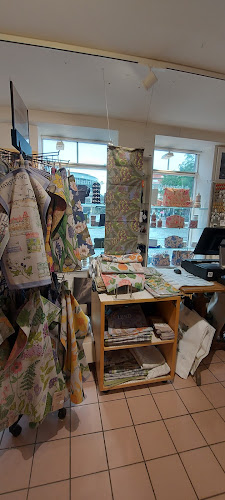 Tehuset Java - Gastronomi och hotellverksamhet