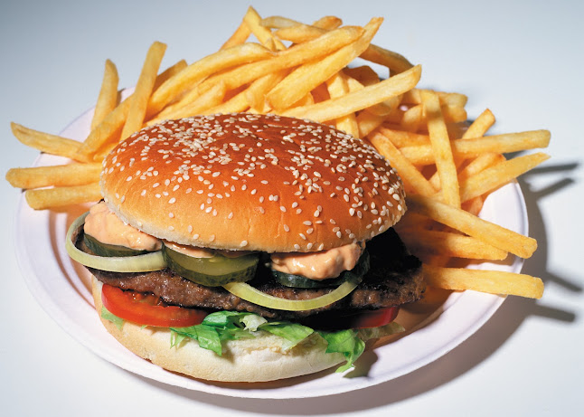 Opinii despre Nyhemsgrillen în Halmstad - Gastronomi och hotellverksamhet