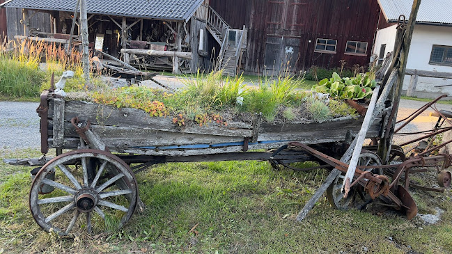 Håtö gård - Gastronomi och hotellverksamhet