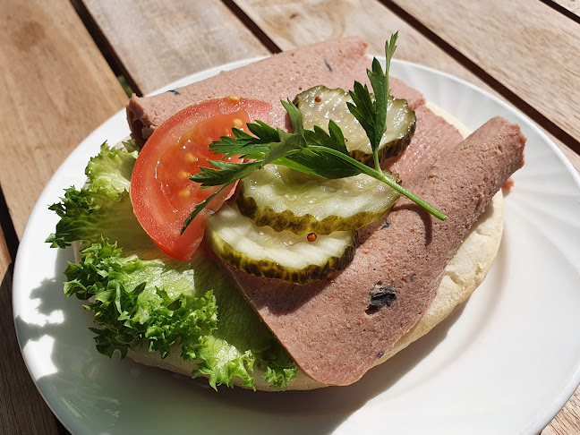 Opinii despre Cafe berget în Degerfors - Gastronomi och hotellverksamhet