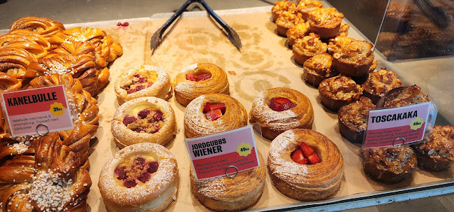 MR CAKE - Gastronomi och hotellverksamhet